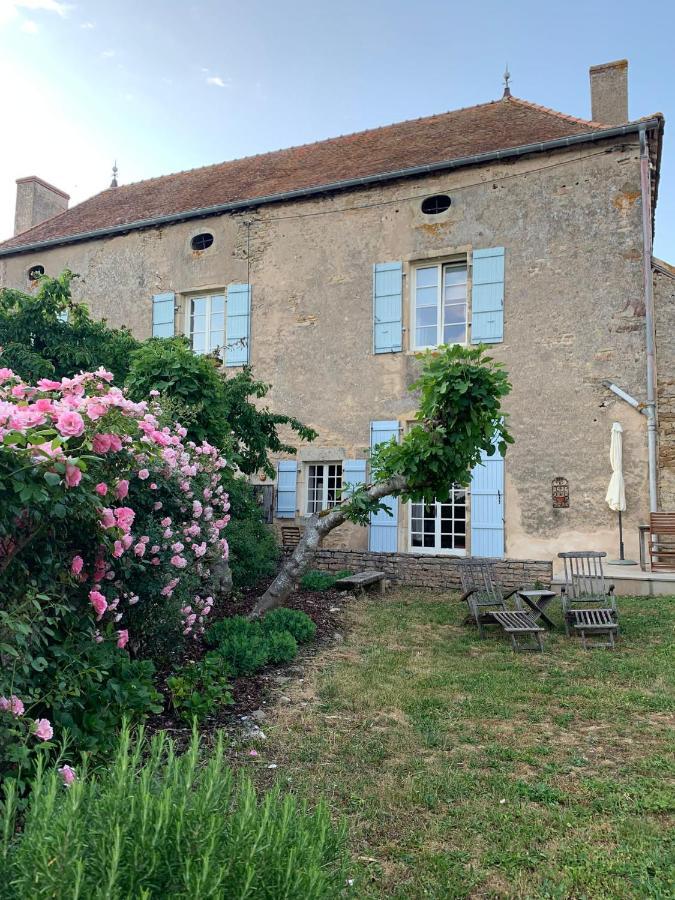 Chatel De Bierre Sigy-le-Chatel Exterior foto